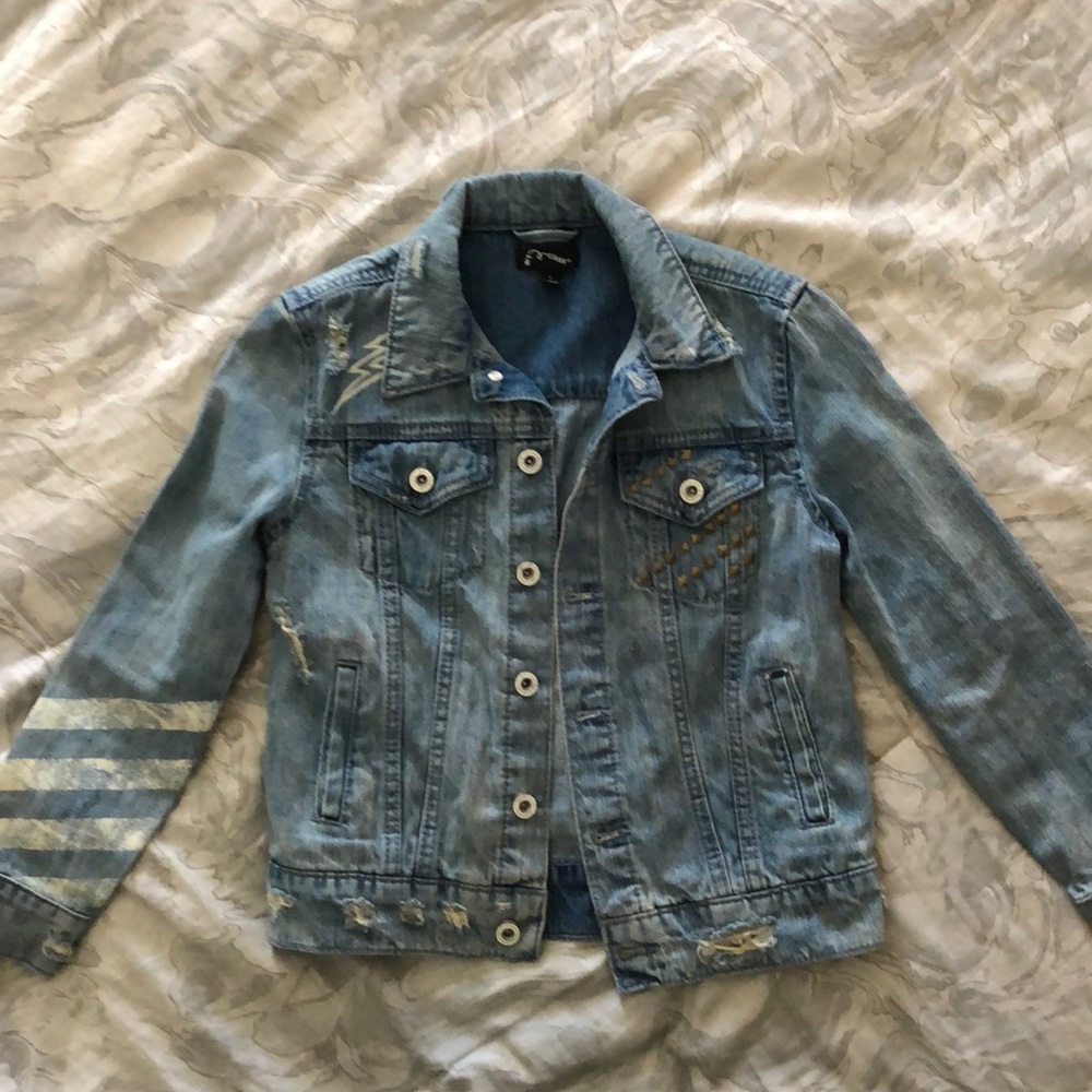 Girls blue denim jacket. Brand new without tags